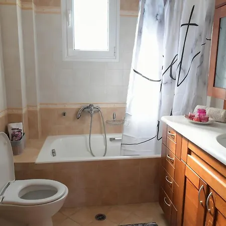 View Hébergement de vacances Loutráki